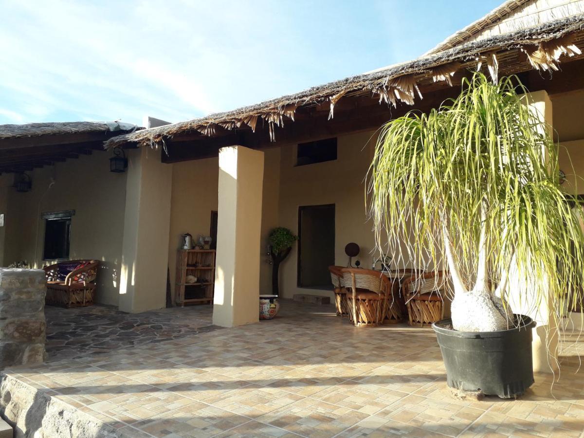 Hotel Rancho Espinoza Paredones Esterno foto
